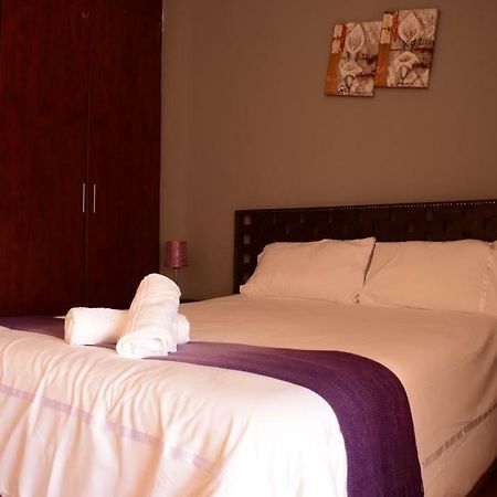 Skyhawk Guesthouse Gaborone Exterior photo