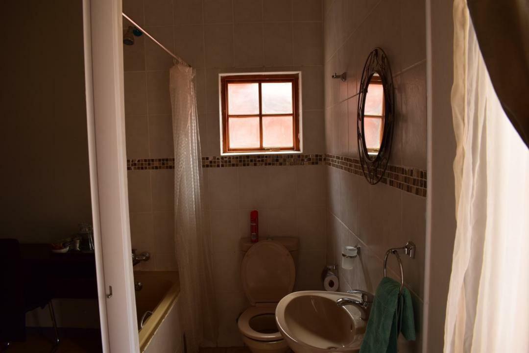 Skyhawk Guesthouse Gaborone Exterior photo