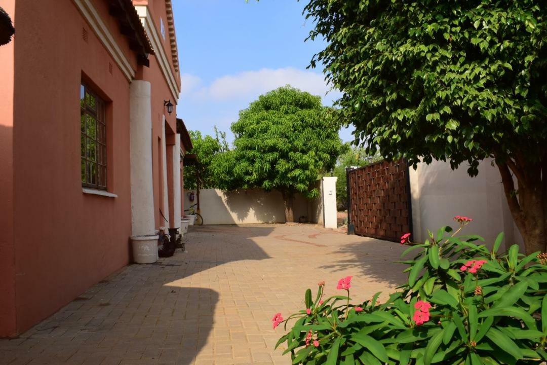 Skyhawk Guesthouse Gaborone Exterior photo